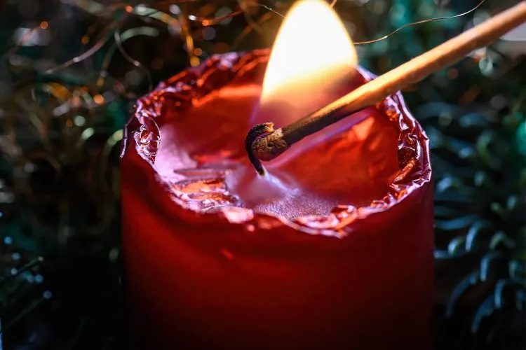 Comment enlever le reste de cire sur la peau : voici nos conseils