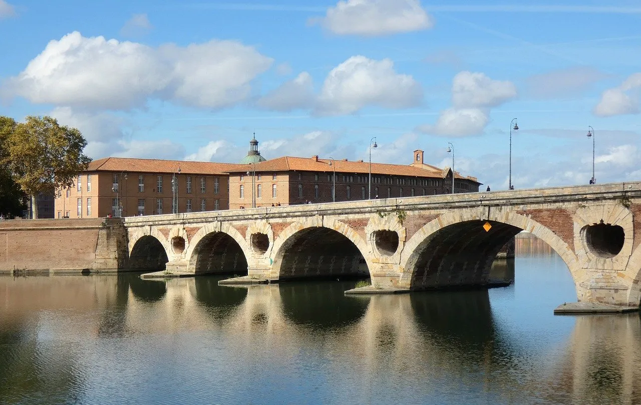 Vivre à Toulouse : opportunités et tendances du marché immobilier