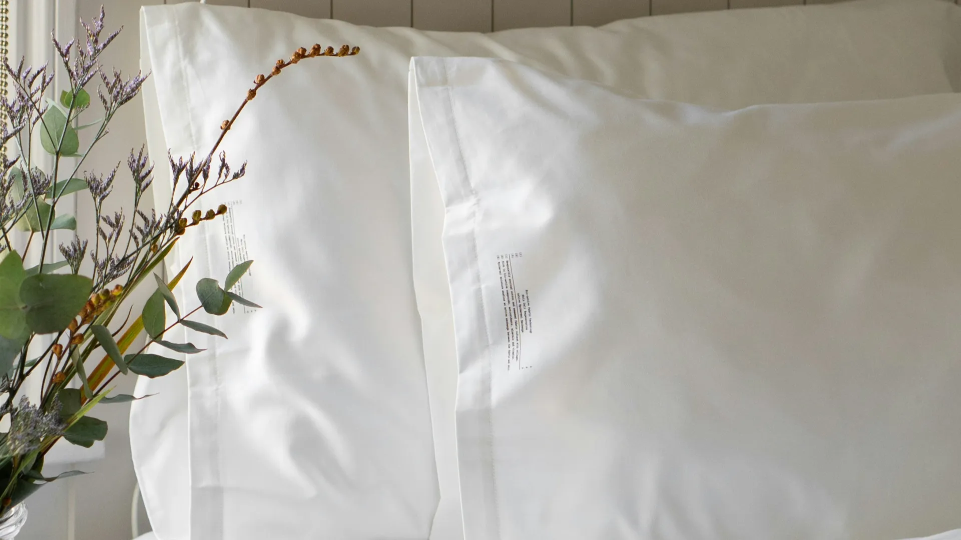 Plume ou synthétique : comment choisir l’oreiller idéal pour votre sommeil ?
