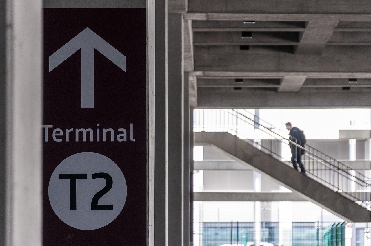 Astuces pour voyager en toute sécurité : le guide des assurances sur mesure