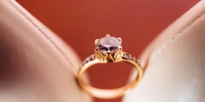 Pourquoi les bijoux anciens sont-ils considérés comme des investissements ?